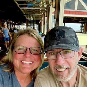 Meet your Posher, Bob